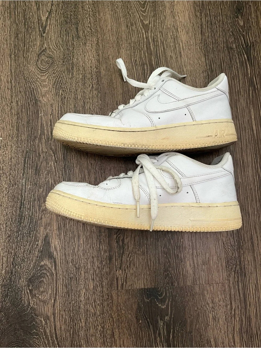 Nike Air Force 1 White Leather Sneakers Women’s Size 8 | Superfeet Insoles
